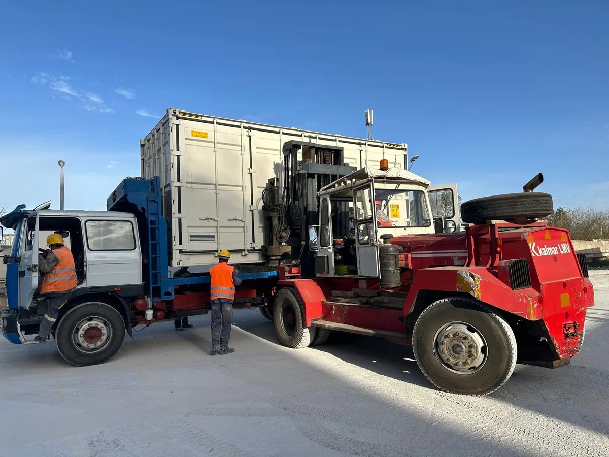 Chariot élévateur gasoil de 10 T à 30 T
